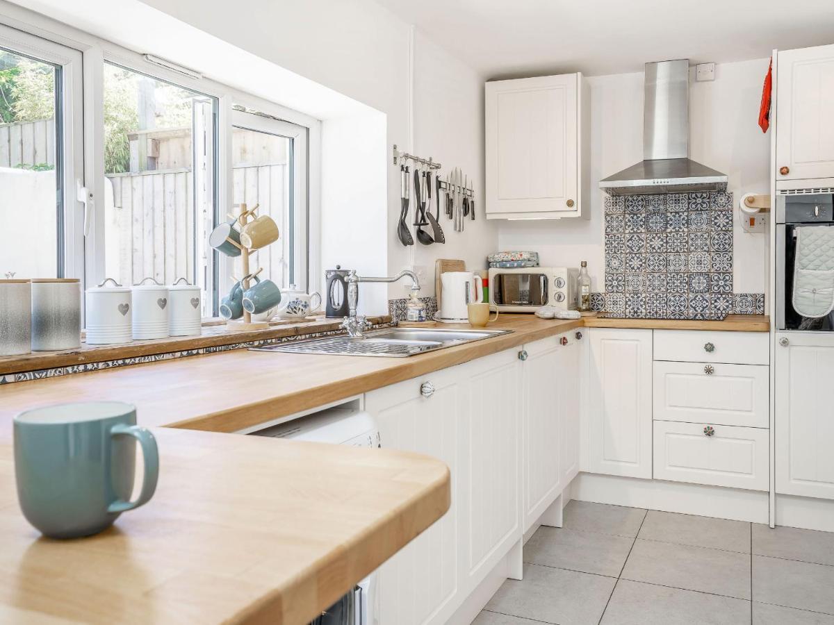 Sea Pickle Cottage Haverfordwest Exterior photo