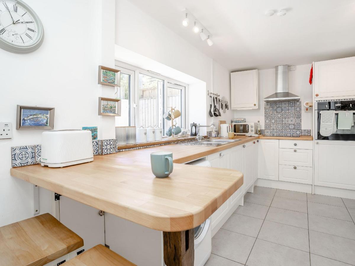 Sea Pickle Cottage Haverfordwest Exterior photo