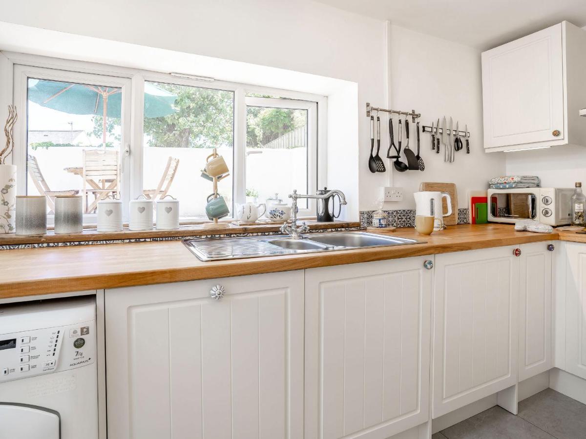 Sea Pickle Cottage Haverfordwest Exterior photo