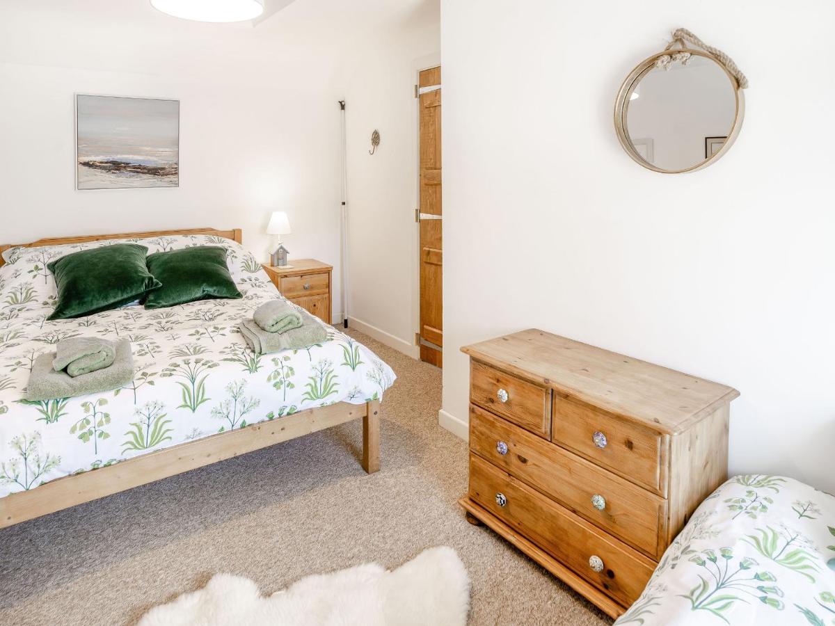 Sea Pickle Cottage Haverfordwest Exterior photo
